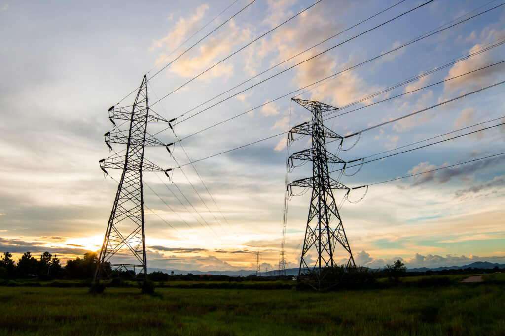 O papel da ANEEL na regulação do setor elétrico